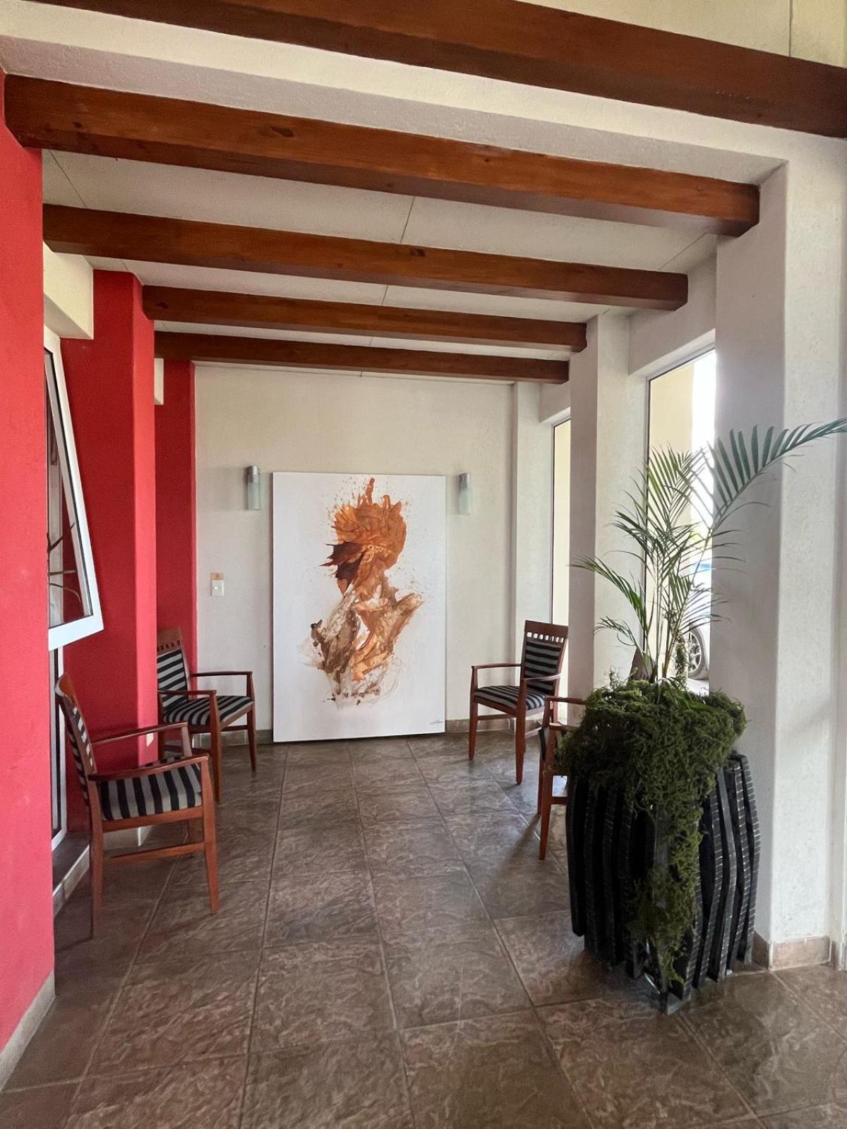 Howard Johnson Inn Rosario De La Frontera Extérieur photo